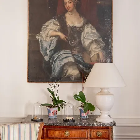 Veeve - Classical Symphony Appartement