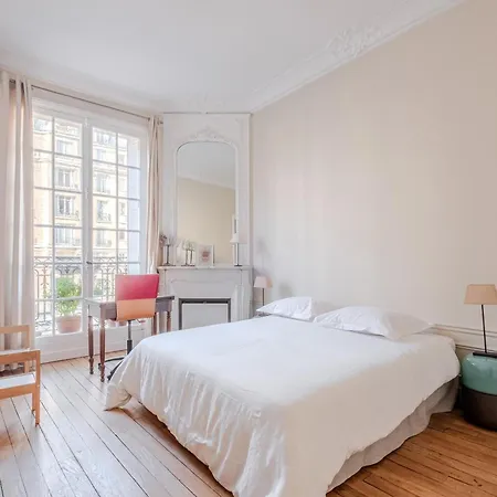 Apartment Veeve - Classical Symphony Paris